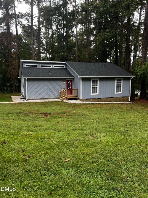 1217 Cedarhurst Dr, Sanford, NC, 27332-8112 | Card Image