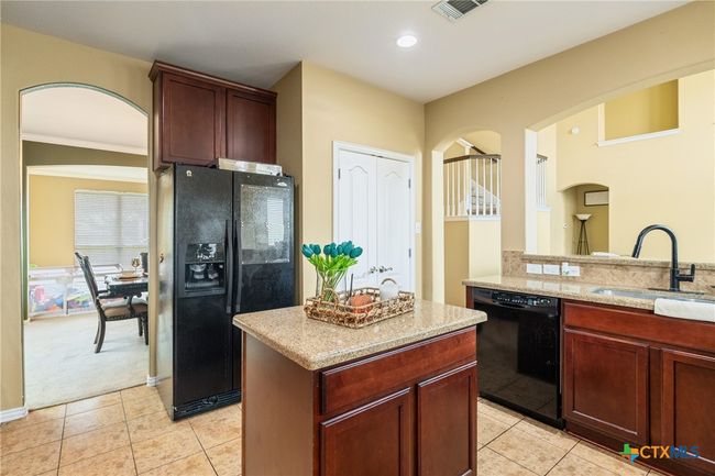 Kitchen | Image 14