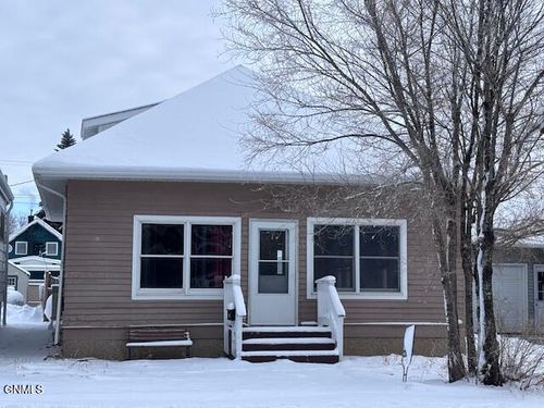 305 S Main St, Plentywood, MT, 59254-2047 | Card Image