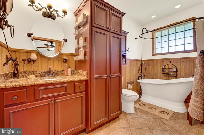1058 Marsh Hawk Way, House other with 4 bedrooms, 4 bathrooms and null parking in Shepherdstown WV | Image 30