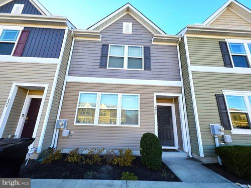 426 Creekbed Cir, SALISBURY, MD, 21804-7522 | Card Image