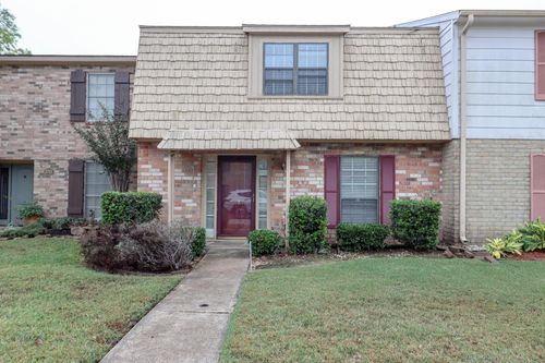 5725 Townhouse Ln, Beaumont, TX, 77707-1837 | Card Image