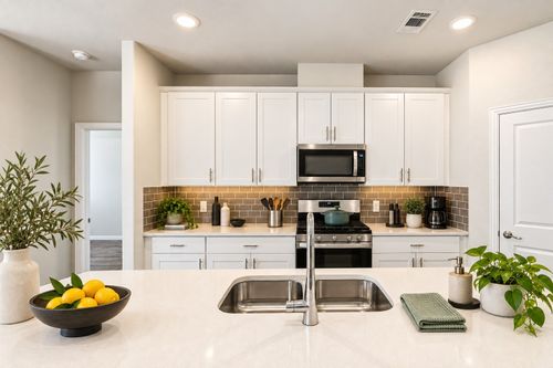 5556 Cypress Willow Bnd, Fort Worth, TX, 76126-2634 | Card Image