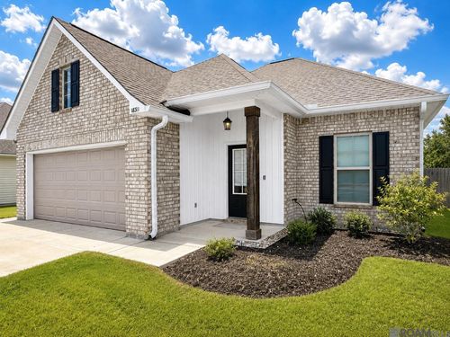 18311 Terraceside Dr, Prairieville, LA, 70769 | Card Image