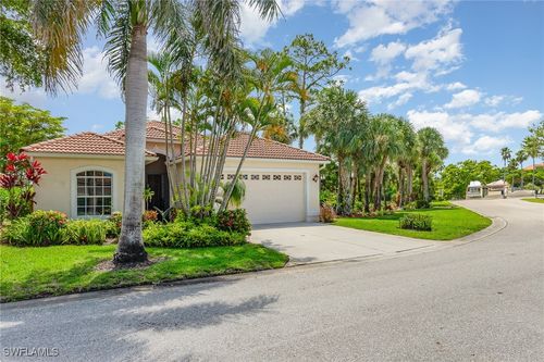 28501 Hidden Lake Dr, BONITA SPRINGS, FL, 34134-1364 | Card Image