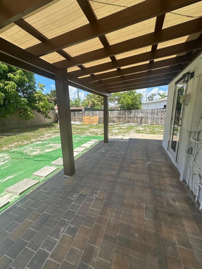 1754 Ne 48 Th Ct, House other with 3 bedrooms, 1 bathrooms and null parking in Pompano Beach FL | Image 36