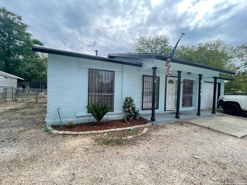 5314 Trading Post Dr, San Antonio, TX, 78242-3018 | Card Image