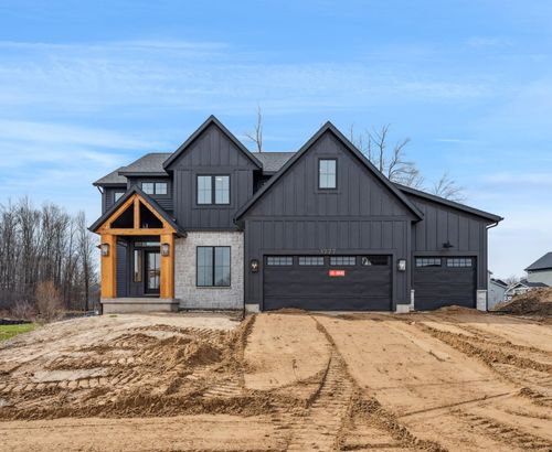 3435 Fulton St E, Grand Rapids, MI, 49546-1316 | Card Image