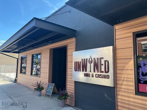 218 S Main St, Livingston, MT, 59047-3017 | Card Image