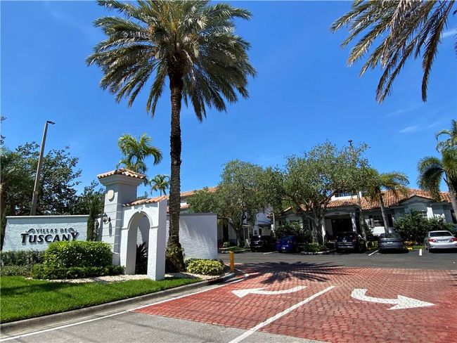 APT-1711 - 735 Sw 148 Th Ave, Condo with 2 bedrooms, 1 bathrooms and null parking in Davie FL | Image 36