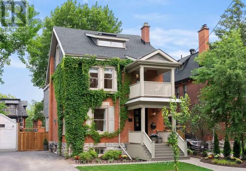 31 Woodlawn Avenue, Ottawa, ON, K1S2S8 | Card Image