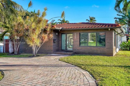 1356 Madison St, Hollywood, FL, 33019 | Card Image