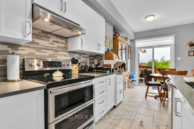 29 Mcphail Rd, House attached with 3 bedrooms, 3 bathrooms and 2 parking in Carleton Place ON | Image 11