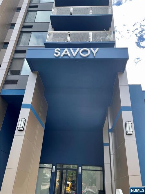 464 Gorge Rd, Cliffside Park, NJ, 07010-2815 | Card Image