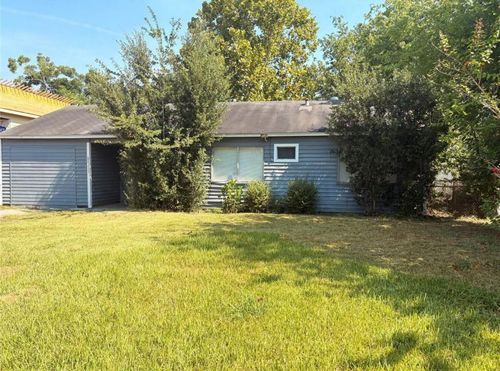 4323 Groton Dr, Houston, TX, 77047-1214 | Card Image