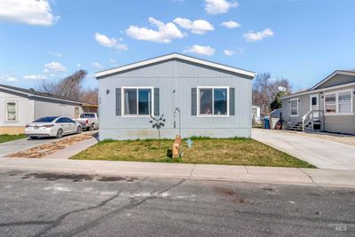 526 W Mesquite Street, Home with 3 bedrooms, 2 bathrooms and null parking in Boise ID | Image 2