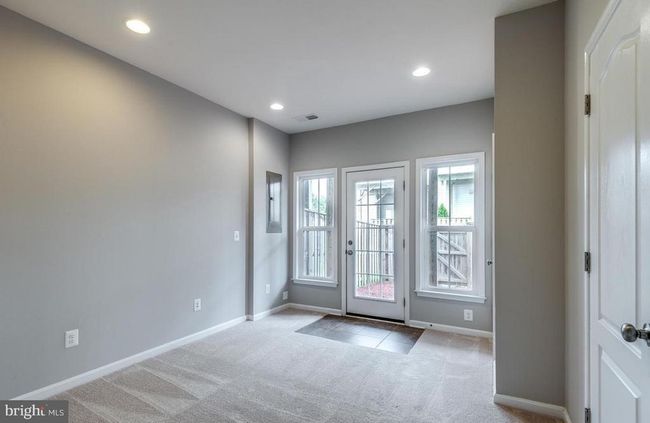 21783 Harroun Ter, Townhouse with 4 bedrooms, 4 bathrooms and null parking in ASHBURN VA | Image 7