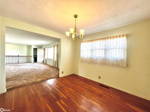 10 Fair Ridge Cir, Atlantic, IA, 50022-2848 | Card Image