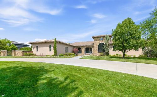 2511 E Flint Hills National Prkwy, Andover, KS, 67002 | Card Image