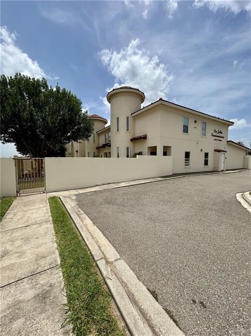 25-1412 Keeton Ave, McAllen, TX, 78503-1777 | Card Image