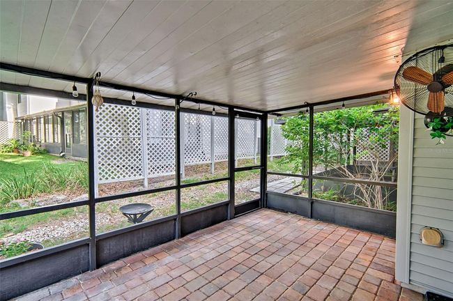 832 42 Nd Ter, Townhouse with 2 bedrooms, 3 bathrooms and null parking in GAINESVILLE FL | Image 13