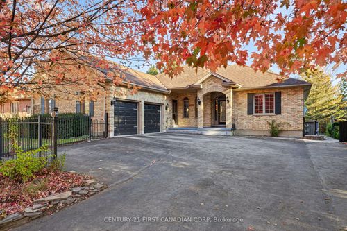 2616 Emerson St, Mount Brydges, ON, N0L1W0 | Card Image