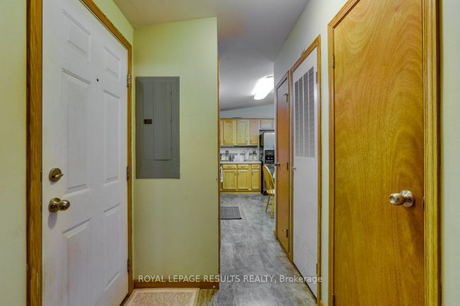 35 - 33 Pitt St, Home with 3 bedrooms, 2 bathrooms and 2 parking in Port Burwell ON | Image 14