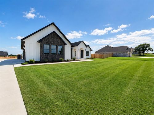 2447 Wolf Creek Bend, Blanchard, OK, 73010 | Card Image