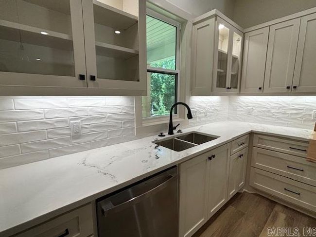 105 Bayshore Cv, House other with 4 bedrooms, 3 bathrooms and null parking in Hot Springs AR | Image 4