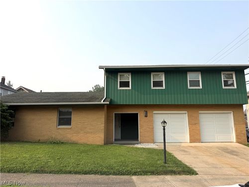 1514 Clairmont Ave, Cambridge, OH, 43725-1712 | Card Image