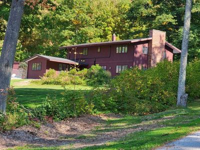 454 Brookwood Drive, House other with 5 bedrooms, 2 bathrooms and null parking in Mendon VT | Image 3