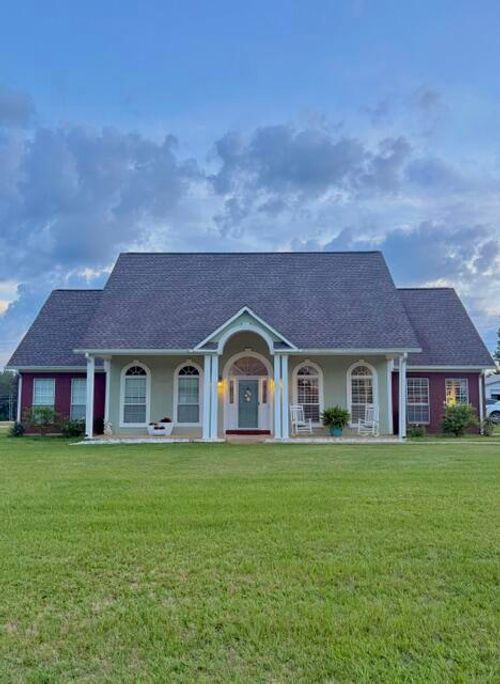 27 Hidden Crk, Pontotoc, MS, 38863-7514 | Card Image