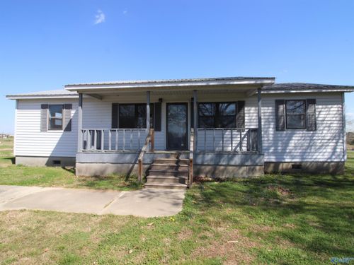 86 Hill St, Fyffe, AL, 35971-5200 | Card Image