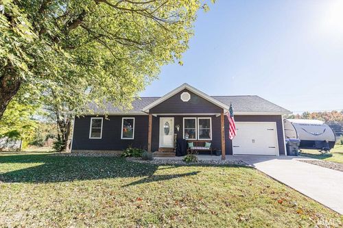 3161 S Yonkers St, Bloomington, IN, 47403-3975 | Card Image