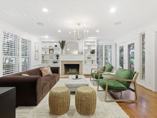 2341 Lofton Ter, Fort Worth, TX, 76109-1122 | Card Image