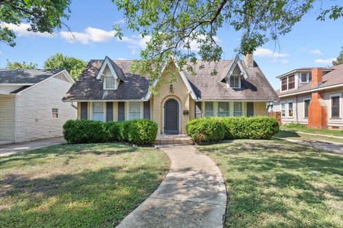 202 N 30th St, Waco, TX, 76710-7224 | Card Image