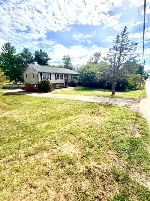 1750 Thatchers Mill Rd, Paris, KY, 40361-9110 | Card Image