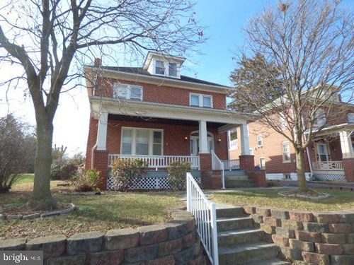 1111 Salem Ave, HAGERSTOWN, MD, 21740-4568 | Card Image