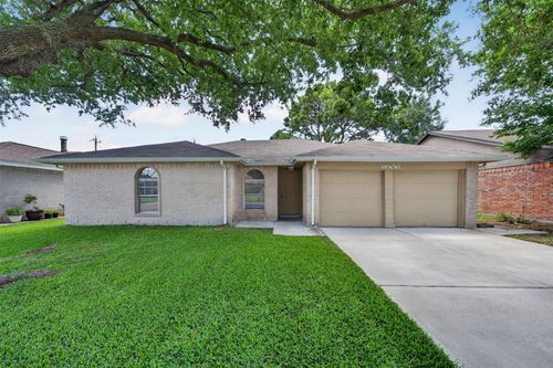 9906 Rocky Hollow Road, La Porte, TX, 77571 | Card Image