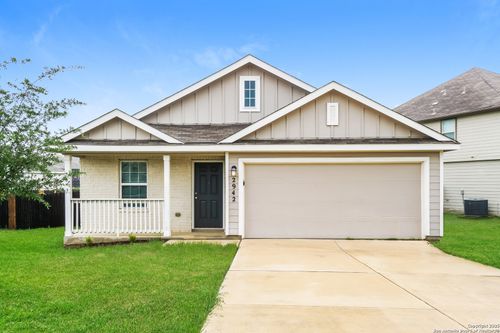 2942 Daisy Mdw, New Braunfels, TX, 78130-7085 | Card Image