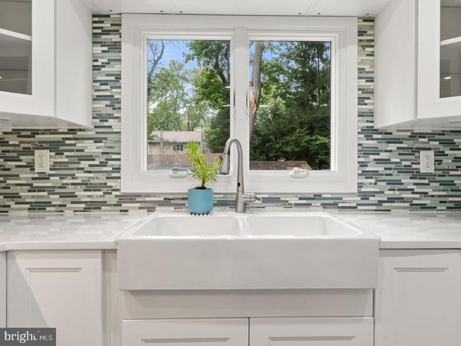 84 S Valley Rd, House other with 3 bedrooms, 2 bathrooms and null parking in Lincoln Park NJ | Image 14