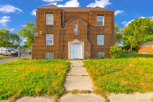 12785 Chelsea St, Detroit, MI, 48213-1815 | Card Image
