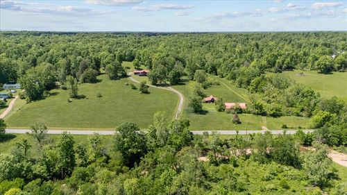 4410 Trace Creek Rd, Mc Ewen, TN, 37101-4954 | Card Image