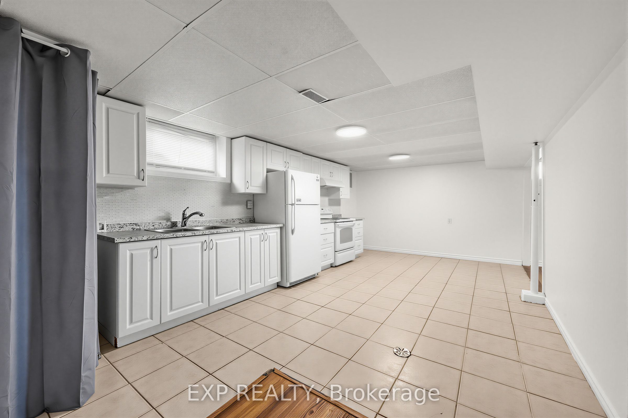 Residential Lease in Hamilton 2