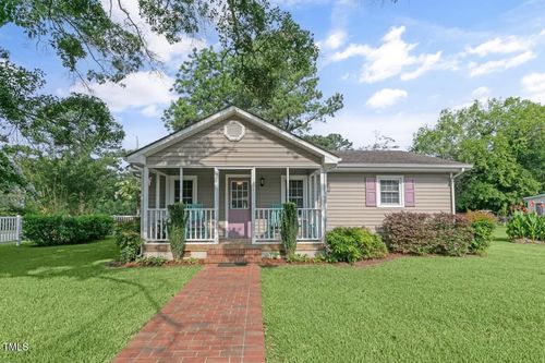 216 S Faison Ave, Faison, NC, 28341-7661 | Card Image