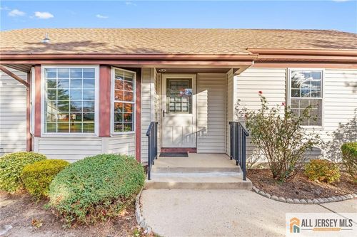 18 Benjamin Franklin Dr, Monroe, NJ, 08831 | Card Image