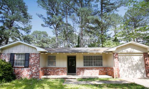 6715 Carolina Dr, Little Rock, AR, 72209-2618 | Card Image