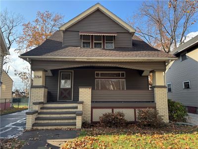 3764 Washington Park Boulevard, Home with 4 bedrooms, 2 bathrooms and null parking in Newburgh Heights OH | Image 1