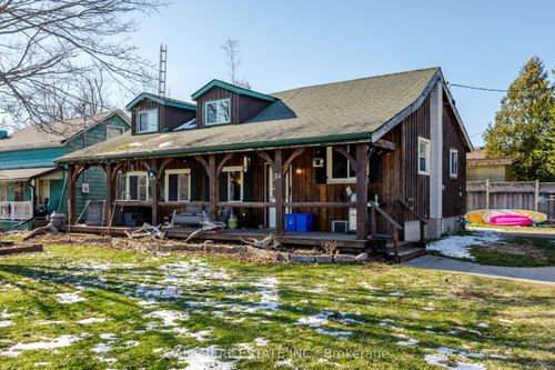 24 Nicholls Street, Selwyn, ON, K0L2H0 | Card Image