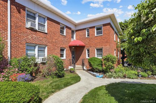 2c-24 Winchester Ave, Yonkers, NY, 10710-5809 | Card Image